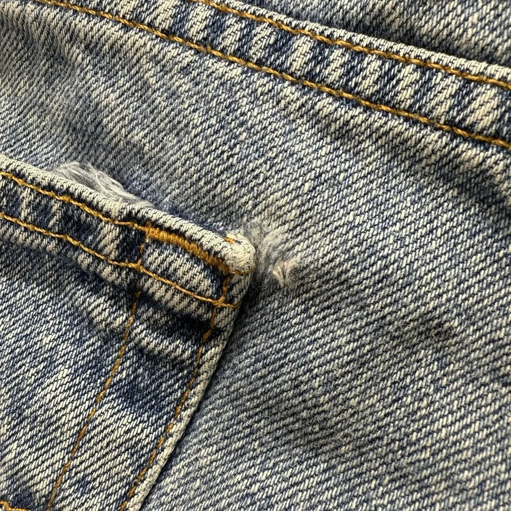 Levis 505 Denim Shorts Mens 36 Blue Jean Medium Wash Distressed Retro